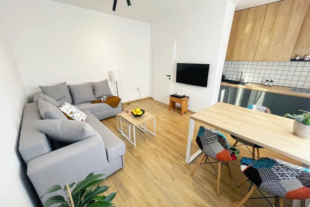 Millennium Bridge Cozy Apartment Top Location Podgorica Exterior foto